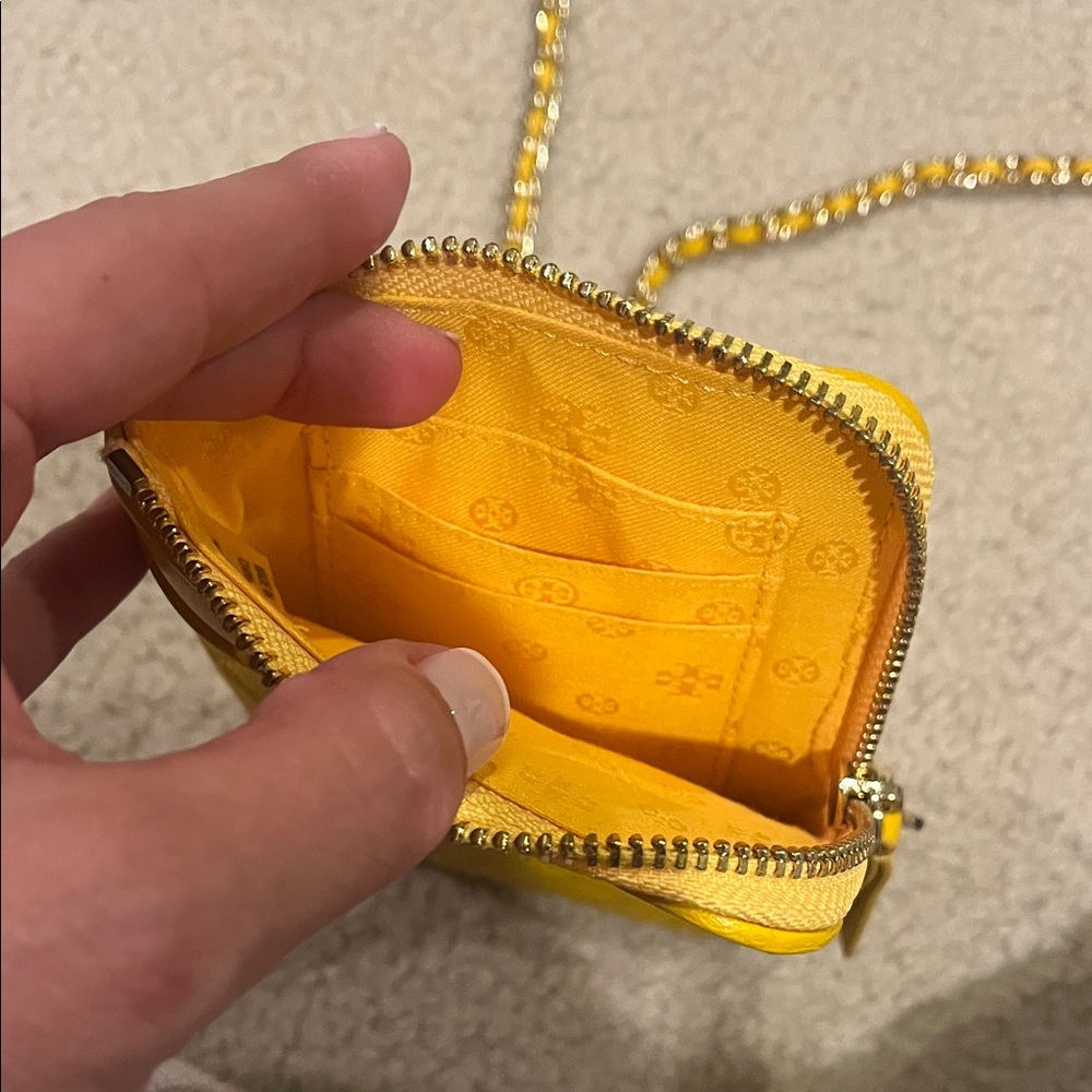 Tory Burch Yellow Quilted Crossbody Bag - Picture 4 of 4
